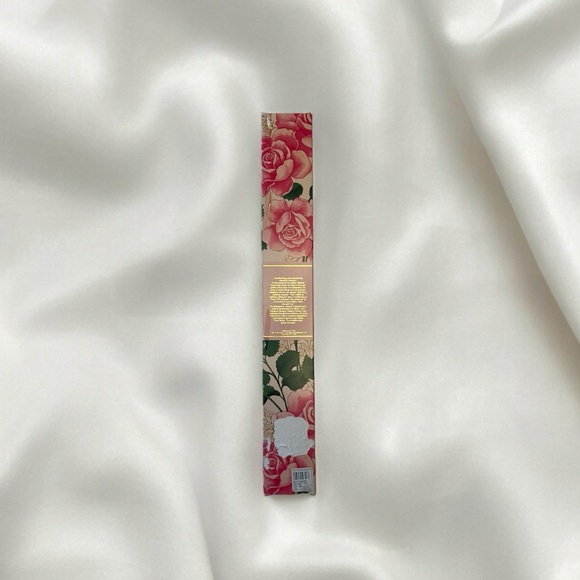 Vintage NOS Victoria’s Secret Wild English Garden Fragrant Drawer Liners Rare - Picture 2 of 9